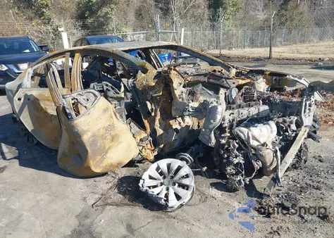 2014 Dodge Dart Sxt z USA, uszkodzony, nr VIN 1C3CDFBB9ED860387